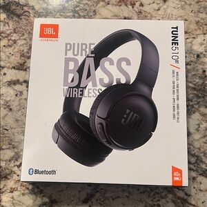 JBL Tune 510BT Bluetooth Headphones - Black